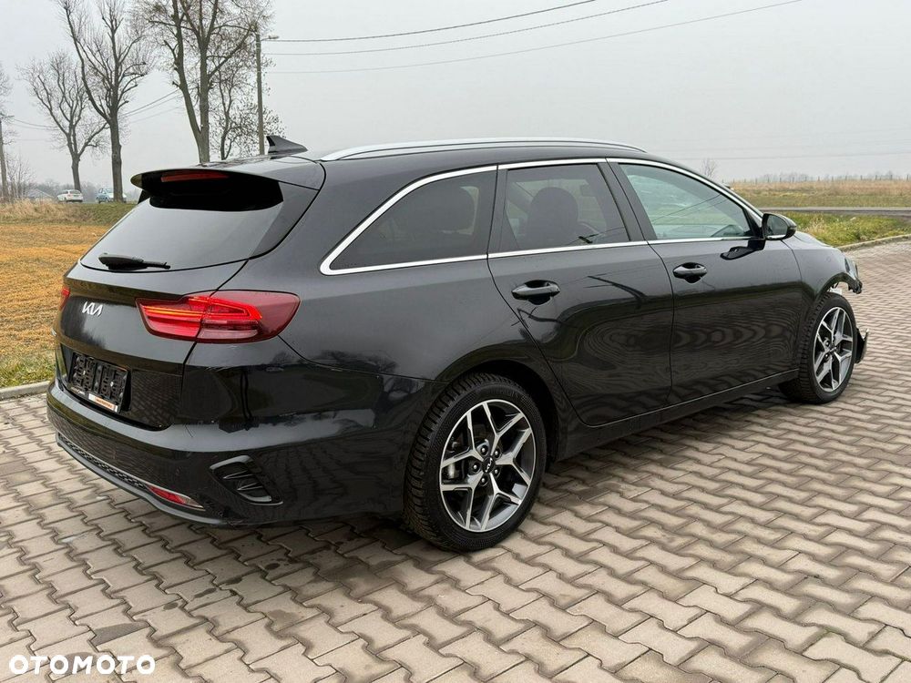 Kia Ceed 1.5 T-GDI Business Line Plus - 4