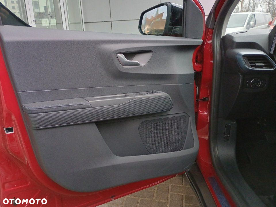 Ford Tourneo Courier - 11