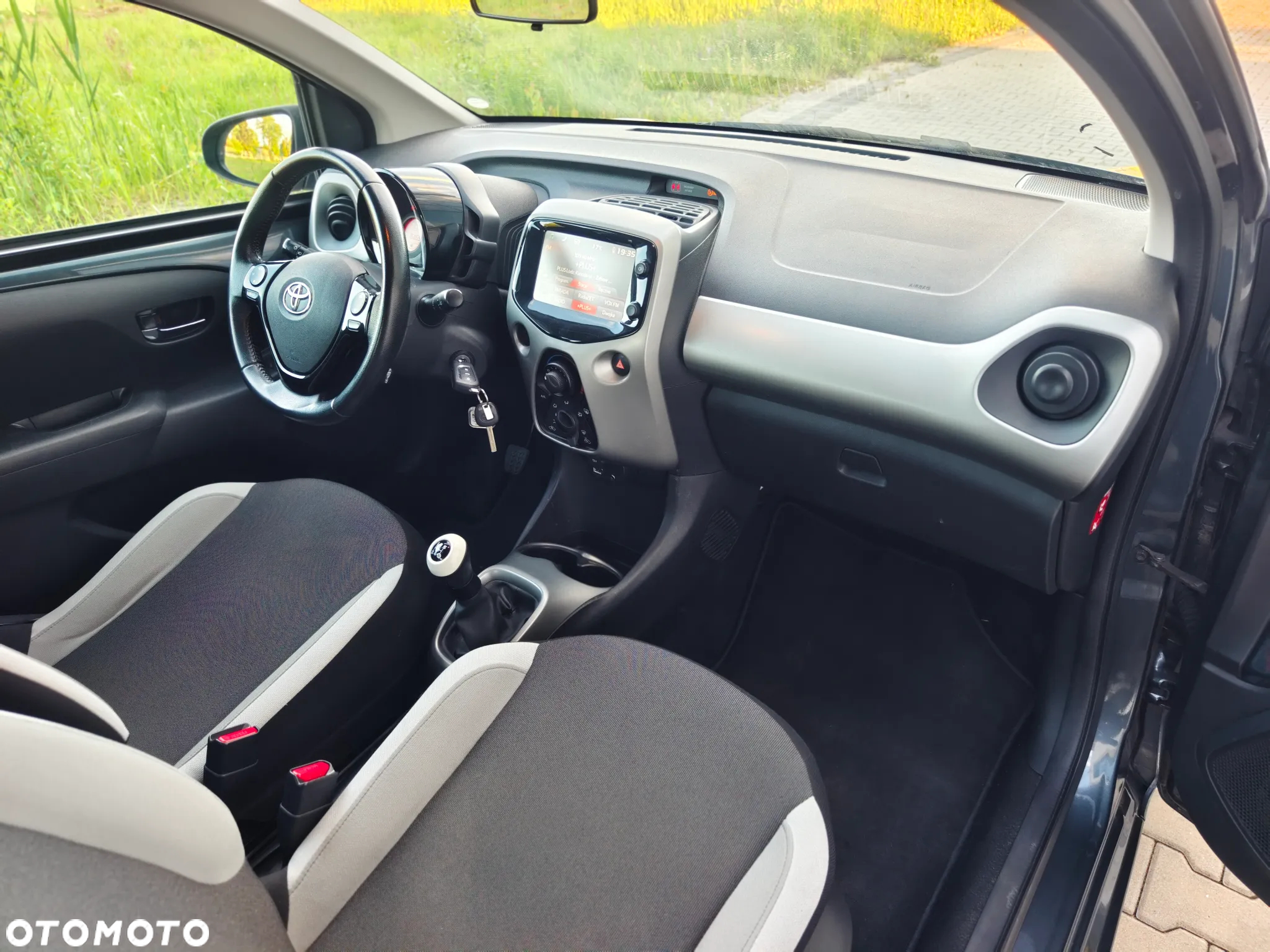 Toyota Aygo 1.0 VVT-i JBL Edition - 15