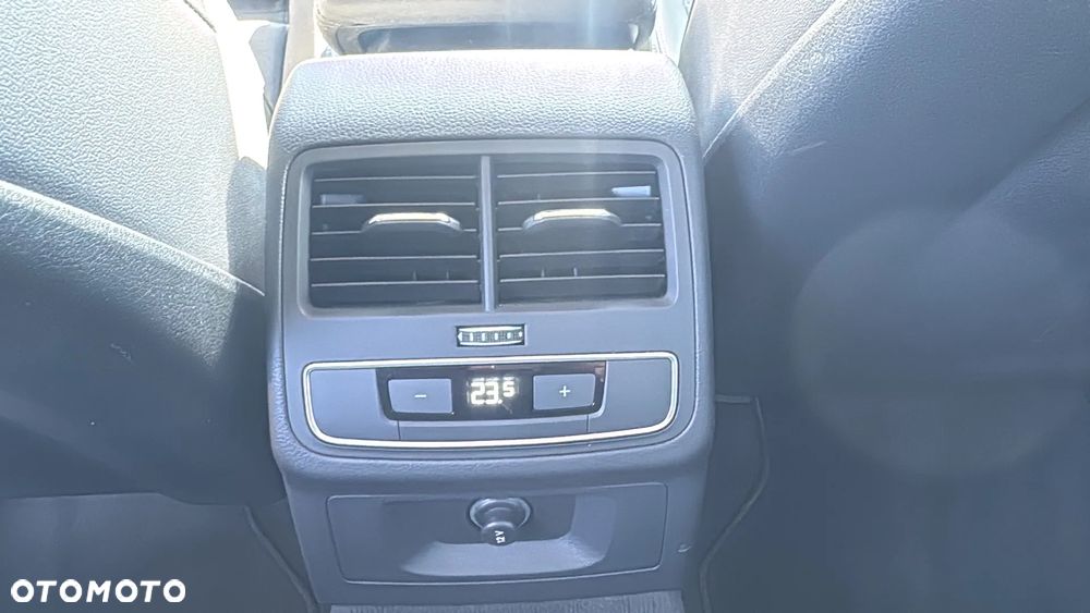 Audi A4 Avant 40 TDI mHEV S tronic - 24