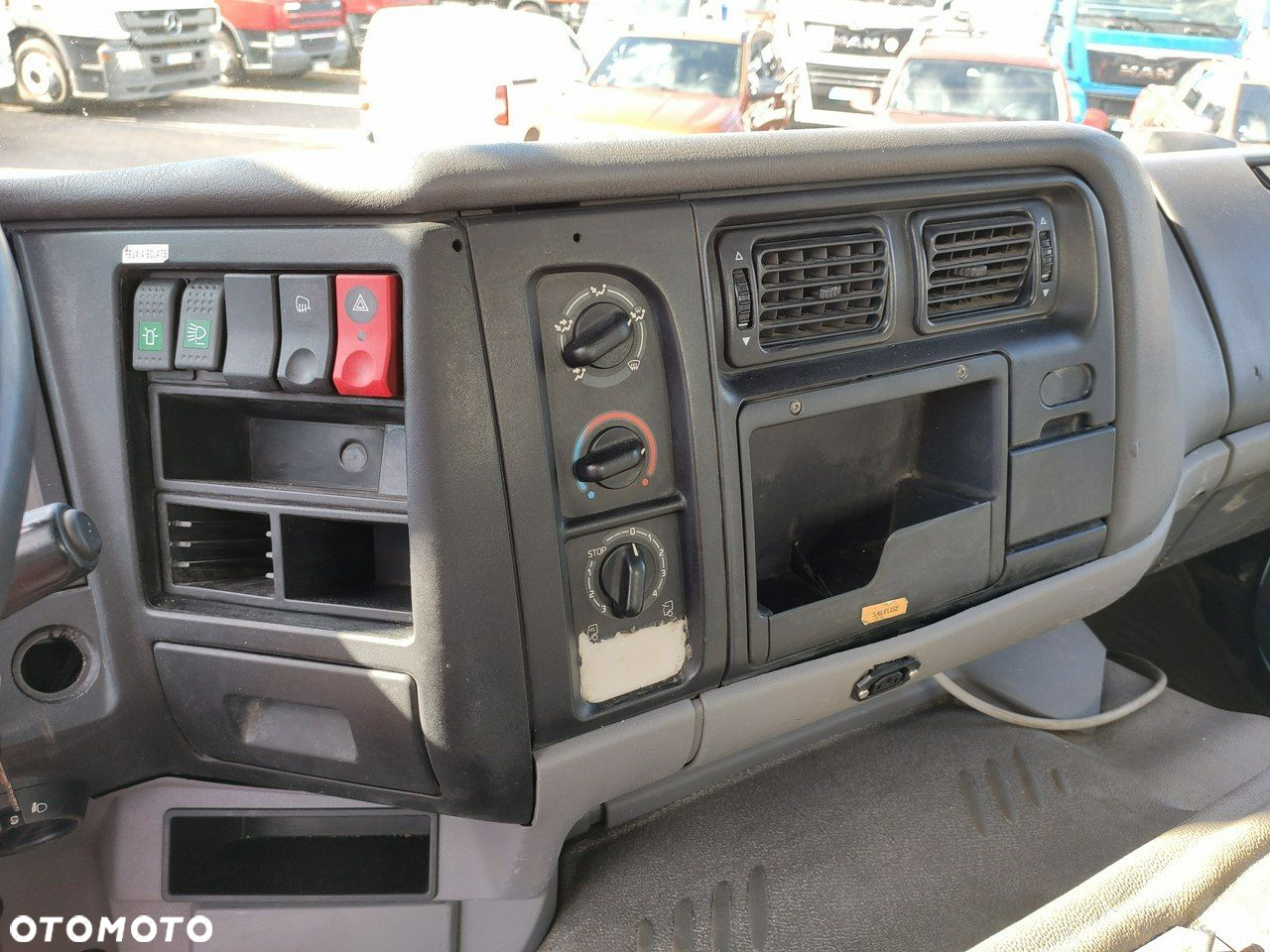 Renault Kerax 26.370  6x4 Mocny HDS FASSI F110 - 38