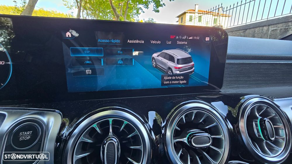 Mercedes-Benz EQB 300 4Matic Electric Art - 17