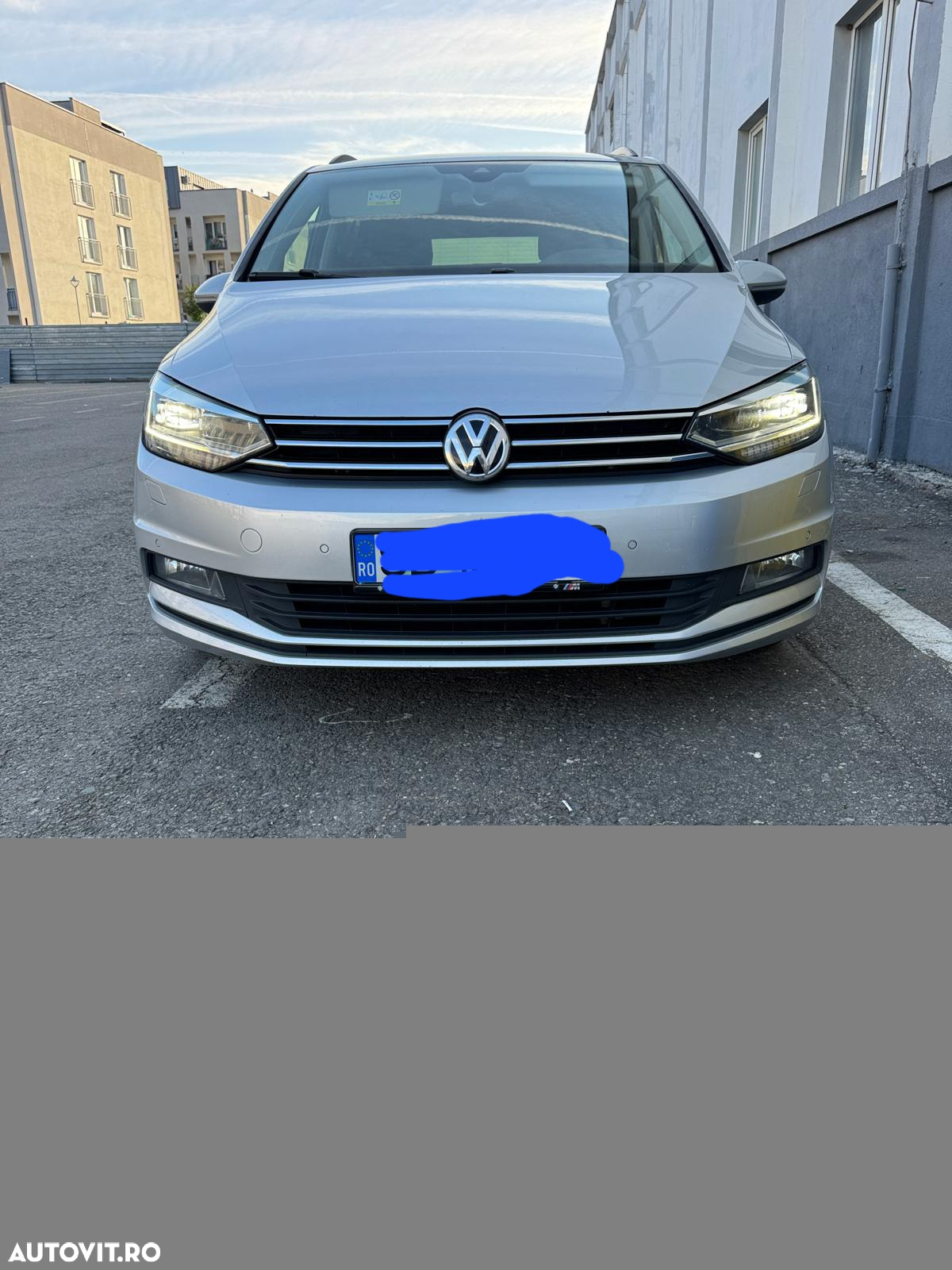 Volkswagen Touran 1.6 TDI SCR (BlueMotion Technology) DSG Comfortline - 6