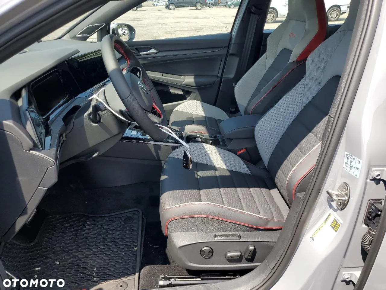 Volkswagen Golf VIII 2.0 TSI GTI DSG - 7