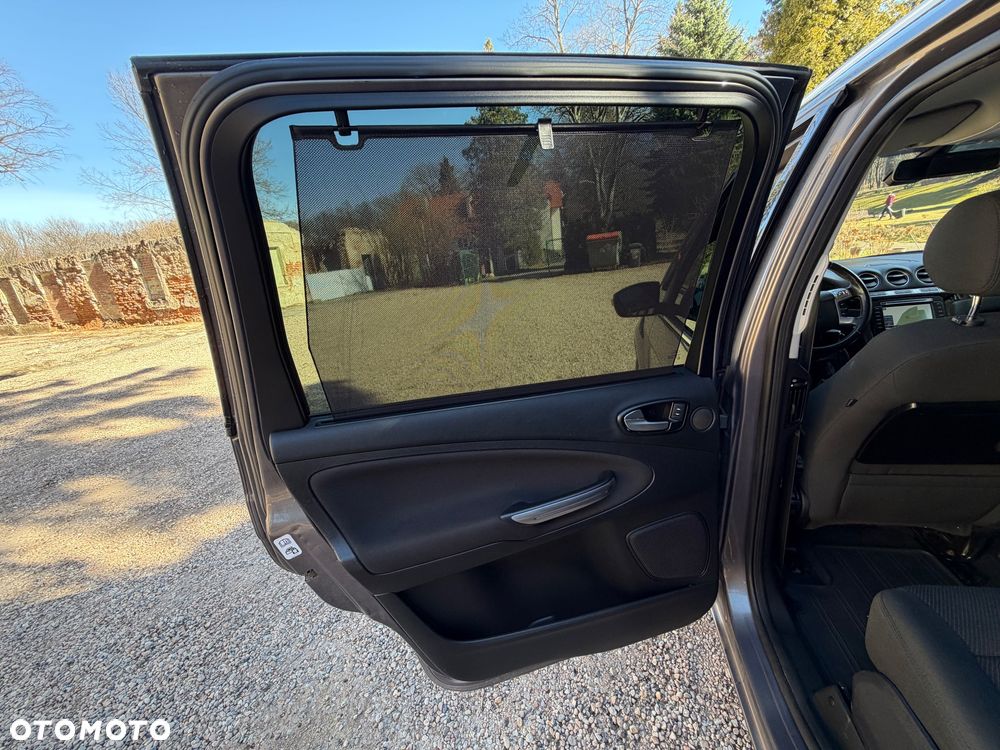 Ford Galaxy 2.0 TDCi Titanium - 23