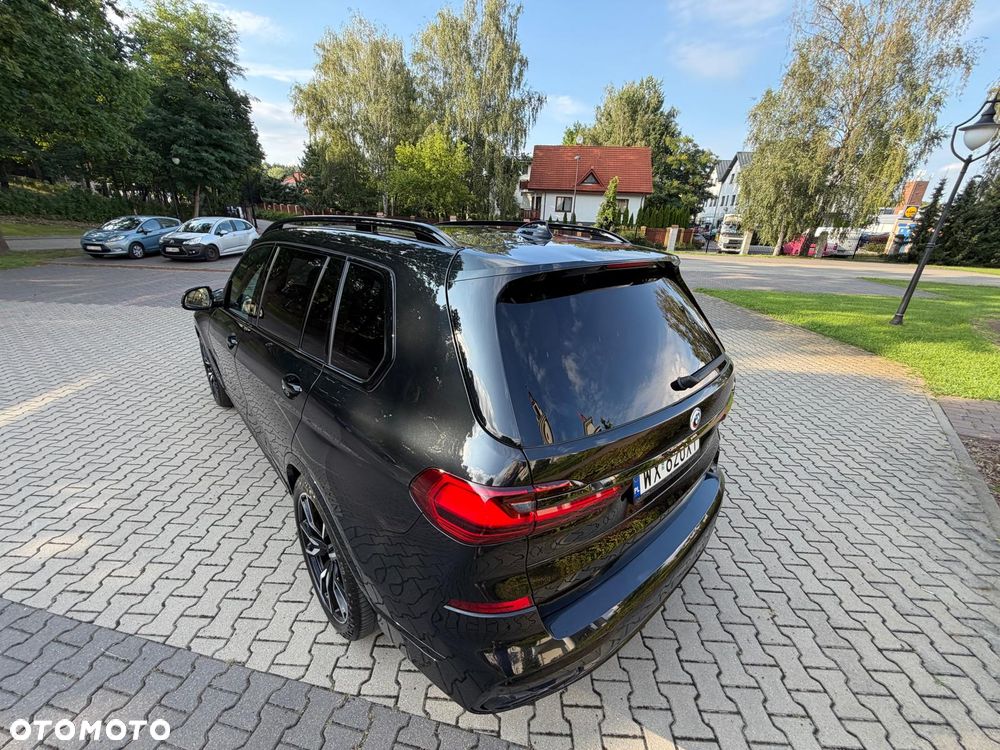 BMW X7 xDrive40d mHEV - 34