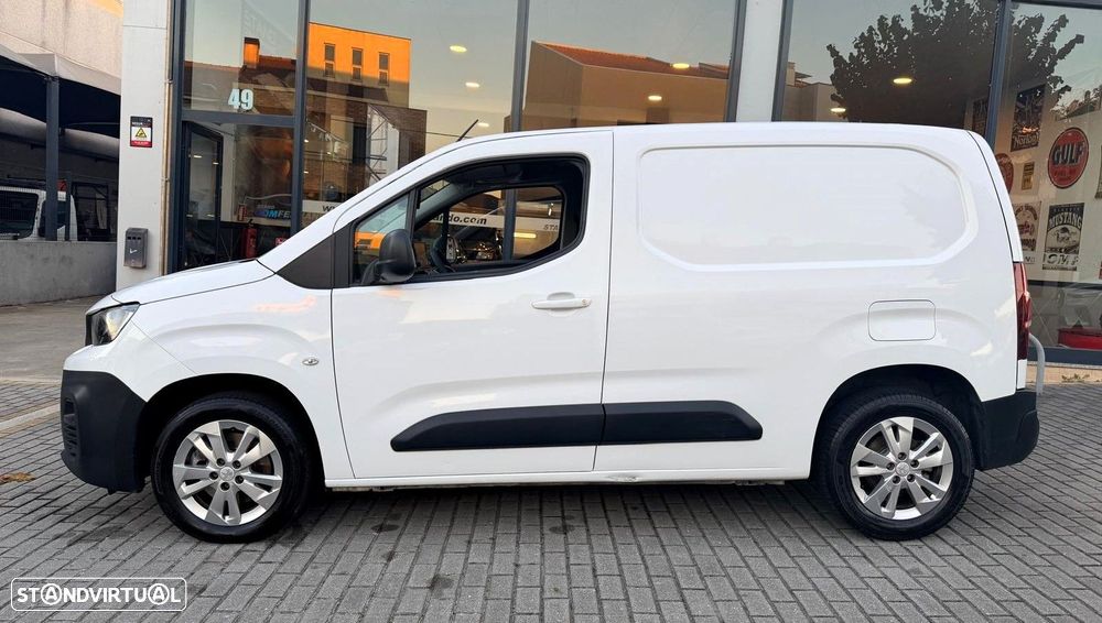 Peugeot Partner 1.5 BlueHDi Standard EAT8 - 28