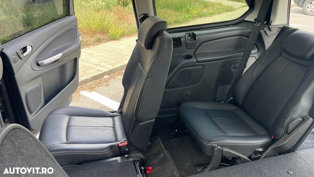 Ford Galaxy 2.0 TDCi Powershift Titanium - 14