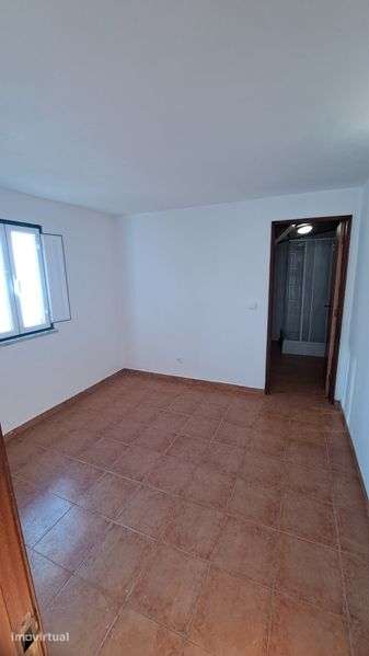 Casa T1 em Chão da Parada - Grande imagem: 5/11