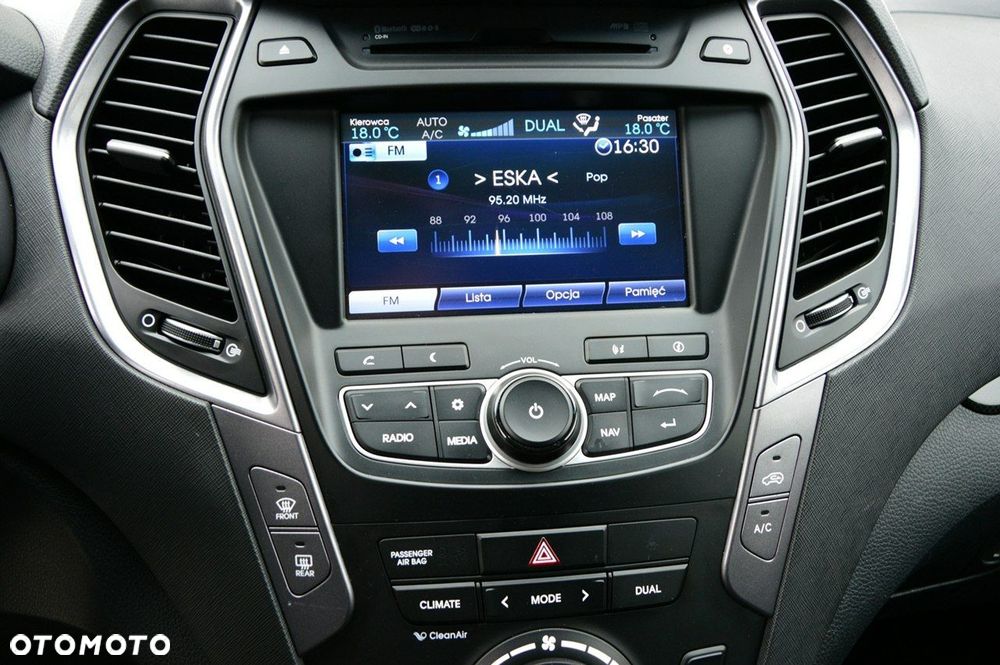 Hyundai Santa Fe 2.0 CRDi 2WD Premium - 30