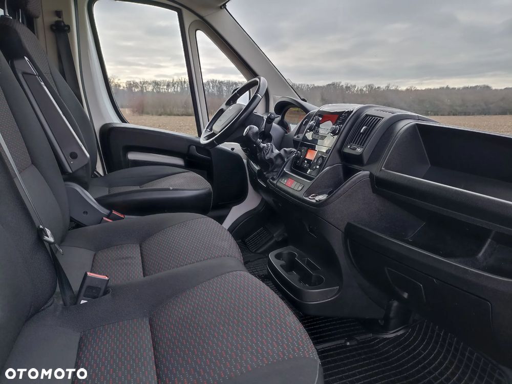 Peugeot BOXER FURGON L3H2 Brygadówka 7-miejsc - 17