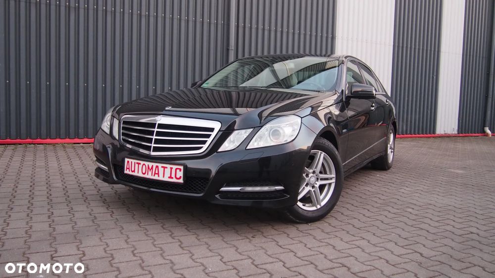 Mercedes-Benz Klasa C 180 Kompressor BlueEFFICIENCY Elegance - 4