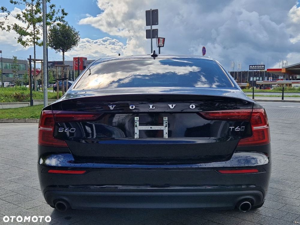 Volvo S60 T6 AWD Momentum Pro - 5