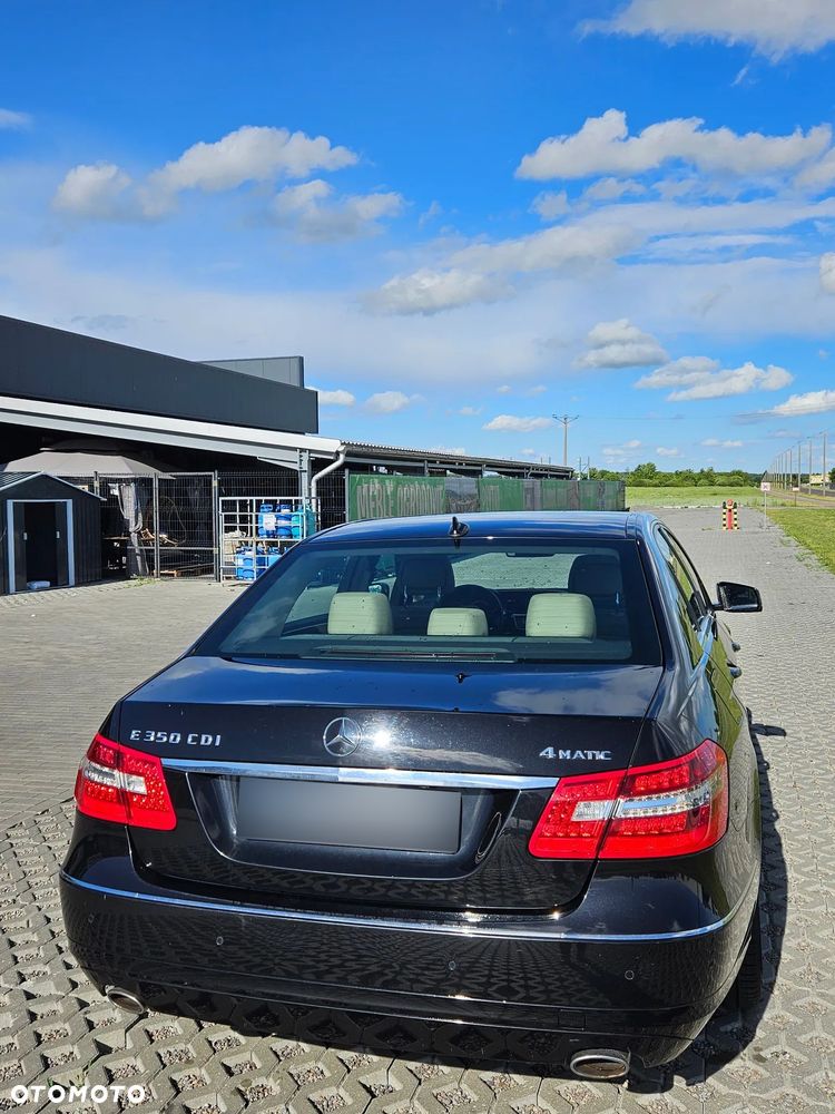 Mercedes-Benz Klasa E 350 CDI 4-Matic - 4