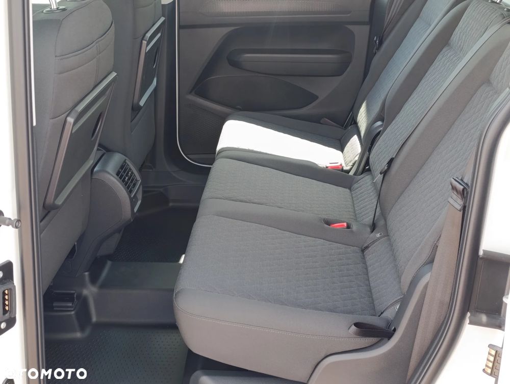 Volkswagen Caddy - 10
