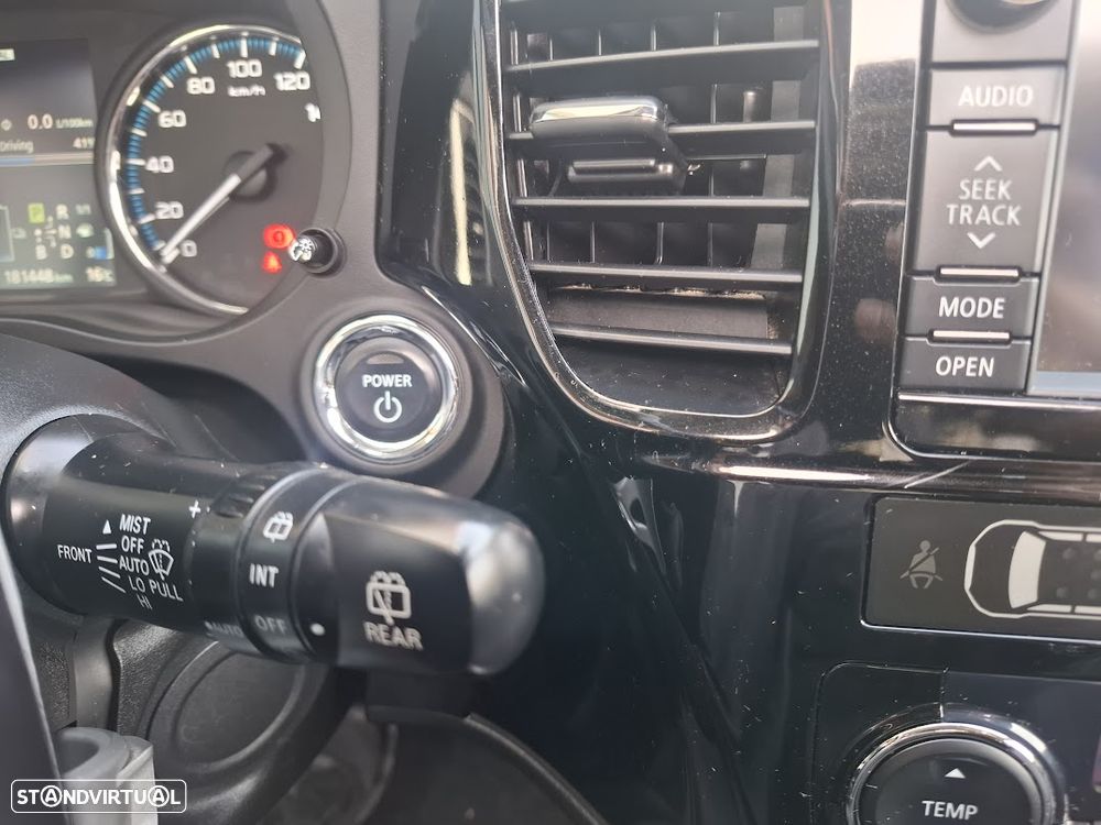 Mitsubishi Outlander - 22