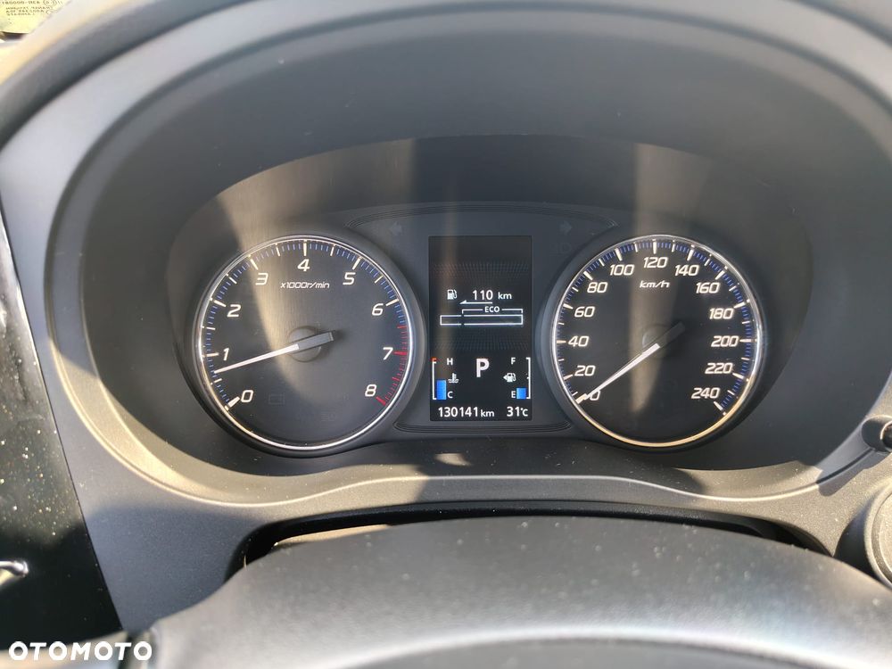 Mitsubishi Outlander - 9