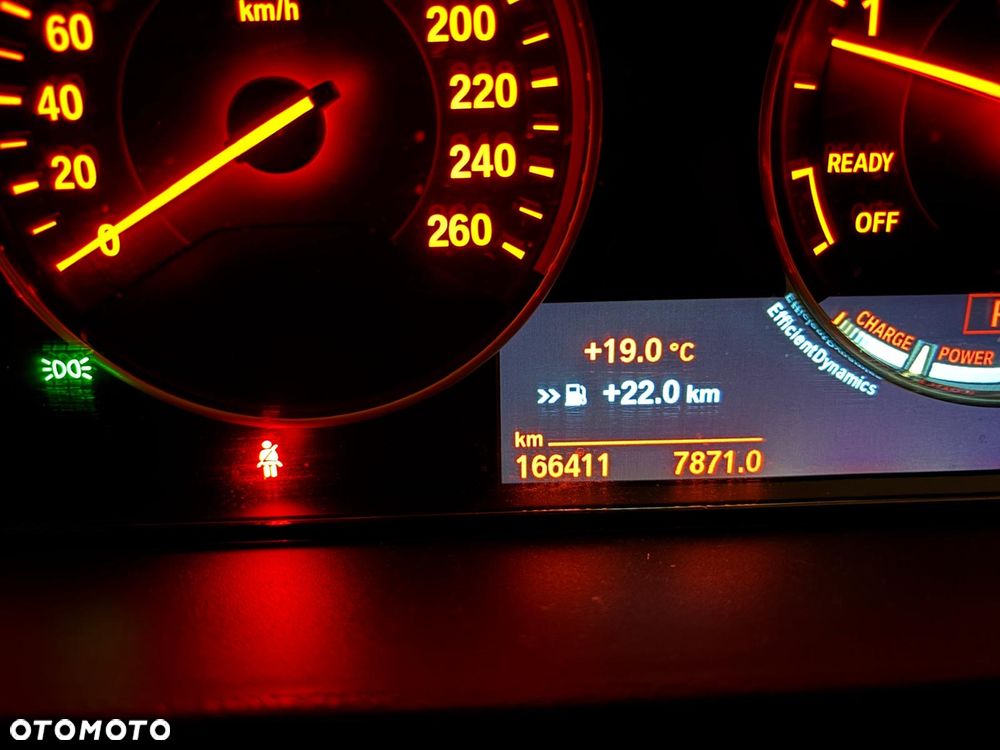 BMW Seria 3 320d Efficient Dynamic Edition Modern Line - 18