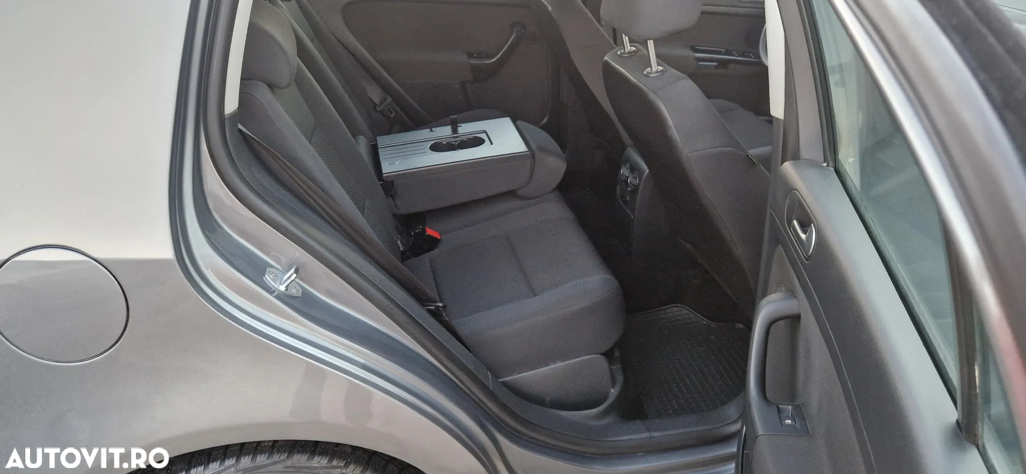 Volkswagen Golf Plus - 20