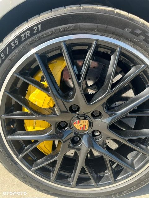 Porsche Panamera Turbo S - 13