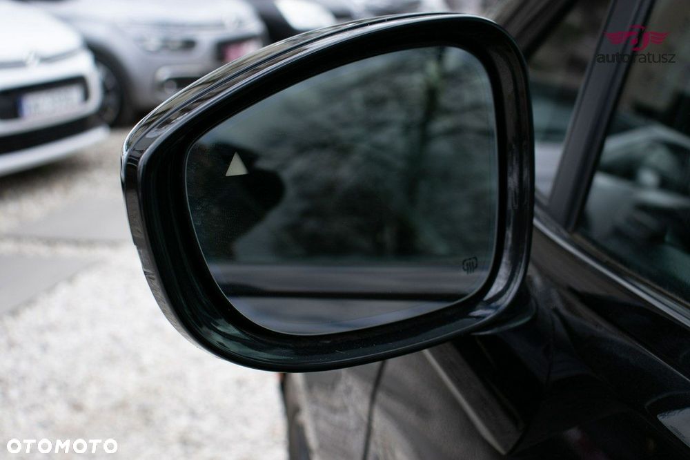 Chrysler Pacifica - 9