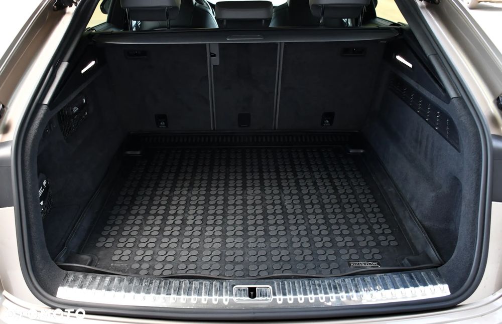 Audi Q8 50 TDI quattro tiptronic - 16