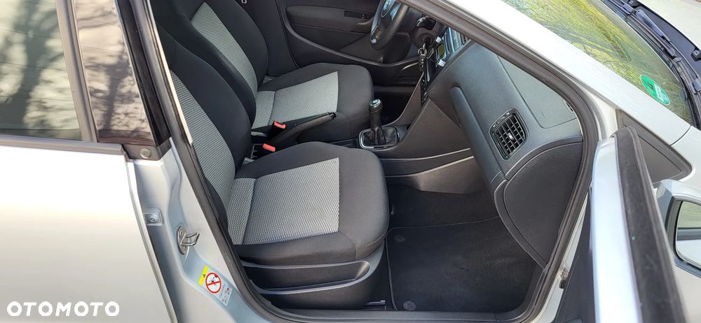 Volkswagen Polo 1.2 Comfortline - 16