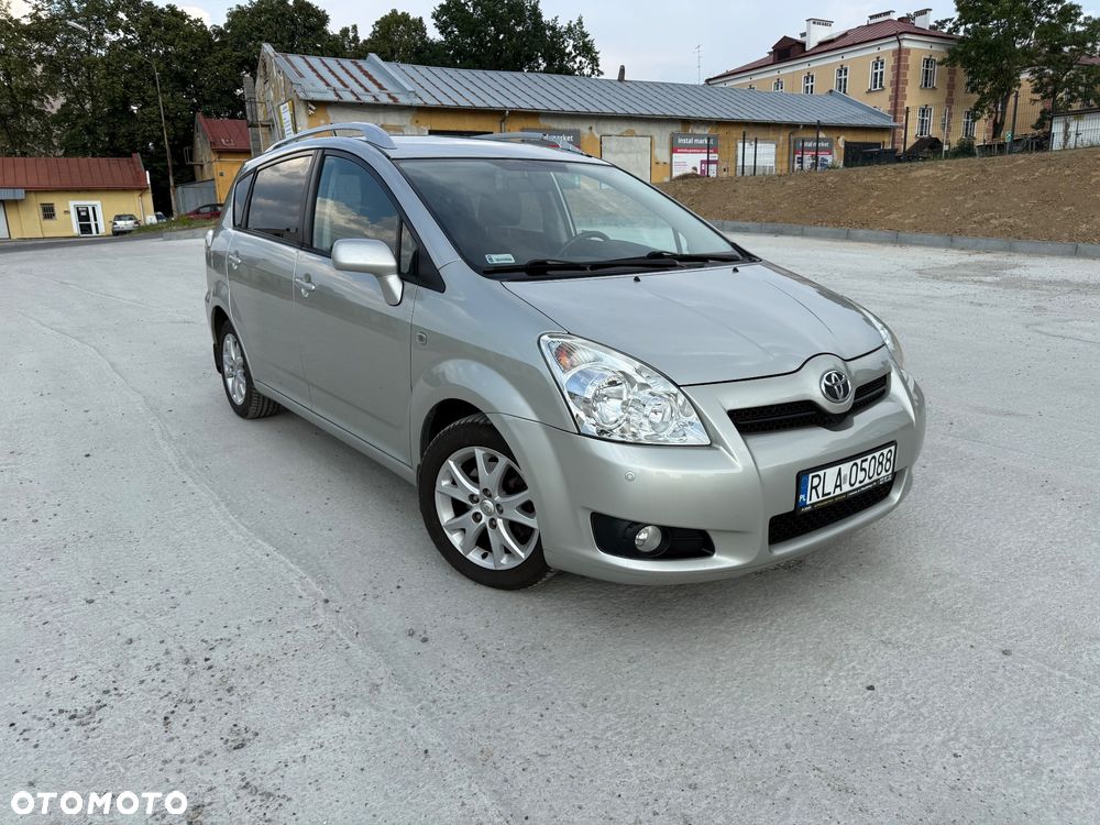 Toyota Corolla Verso 1.8 Gold + - 1