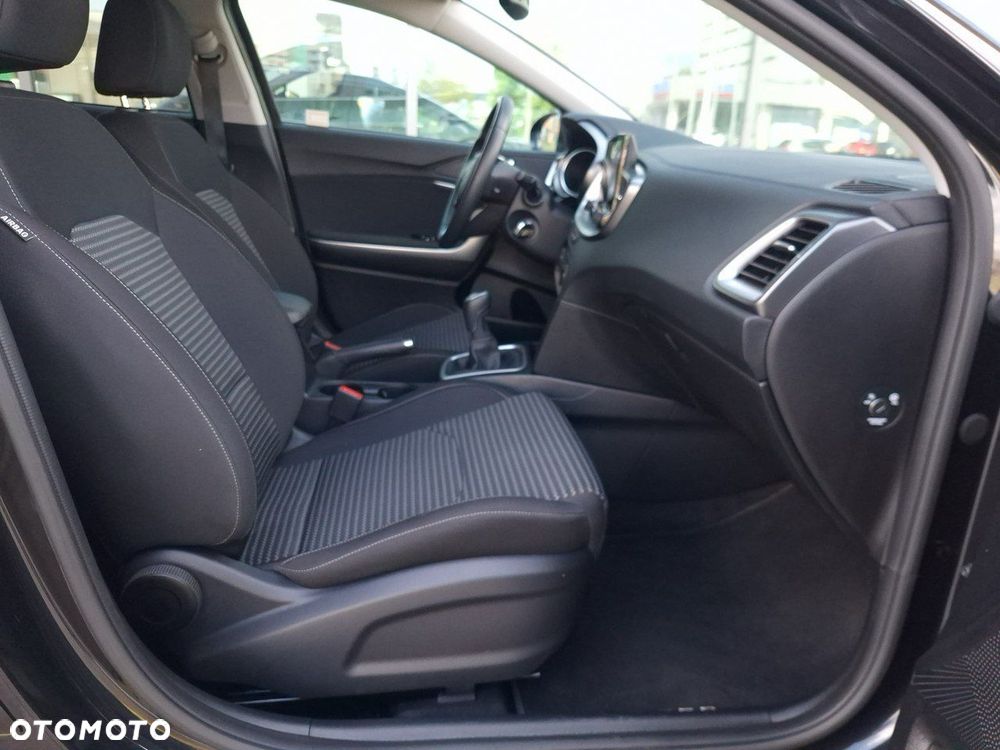 Kia XCeed 1.5 T-GDI M - 24