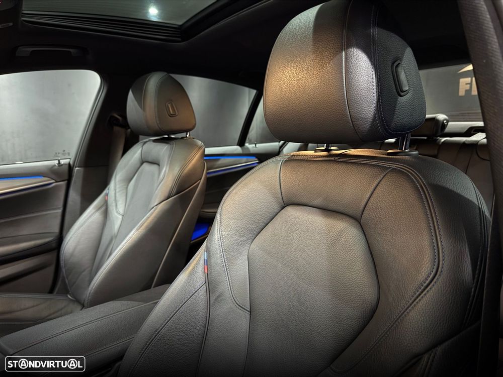 BMW 530 e iPerformance Pack M - 22