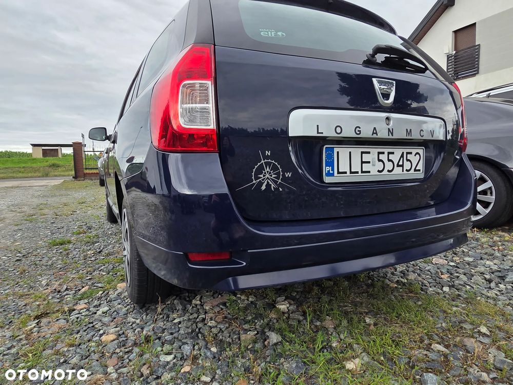 Dacia Logan 1.2 16V 75 Laureate - 13