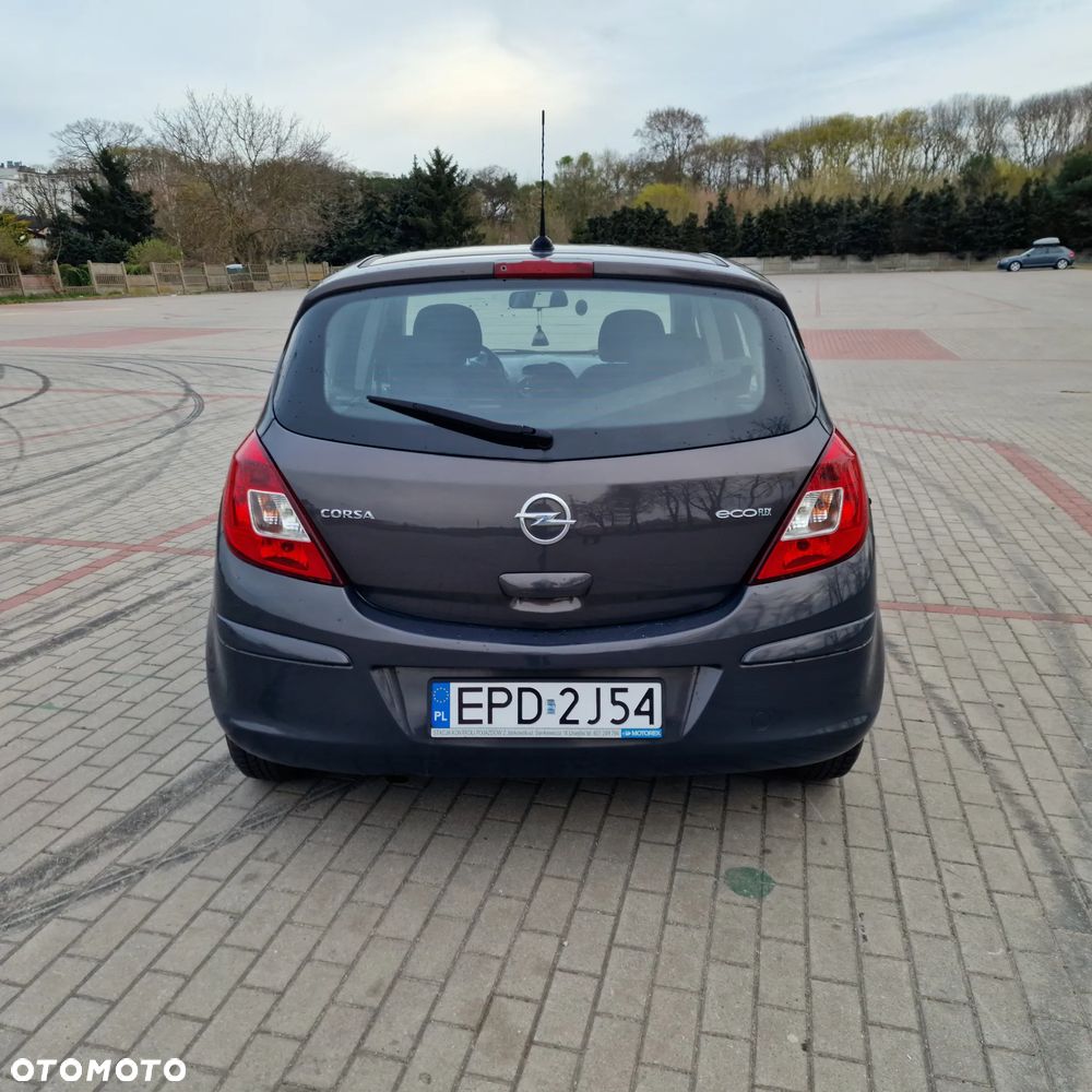 Opel Corsa - 4