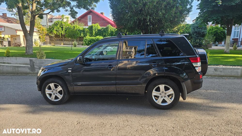 Suzuki Grand Vitara - 8
