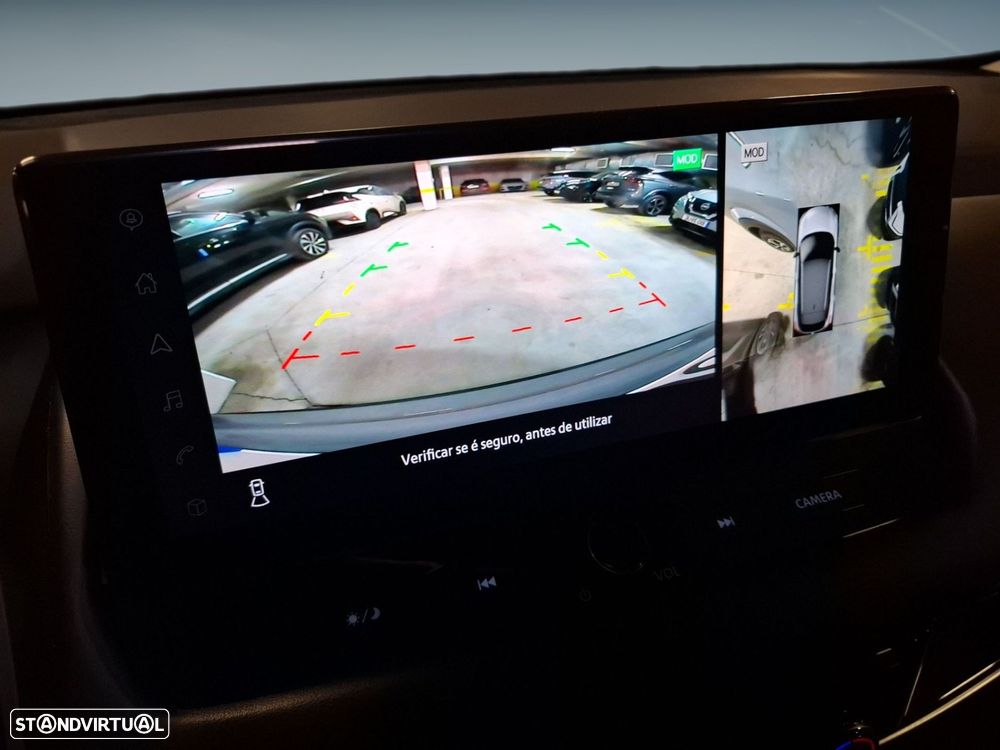 Nissan Qashqai 1.3 DIG-T N-Connecta LED+SKY Xtronic - 16