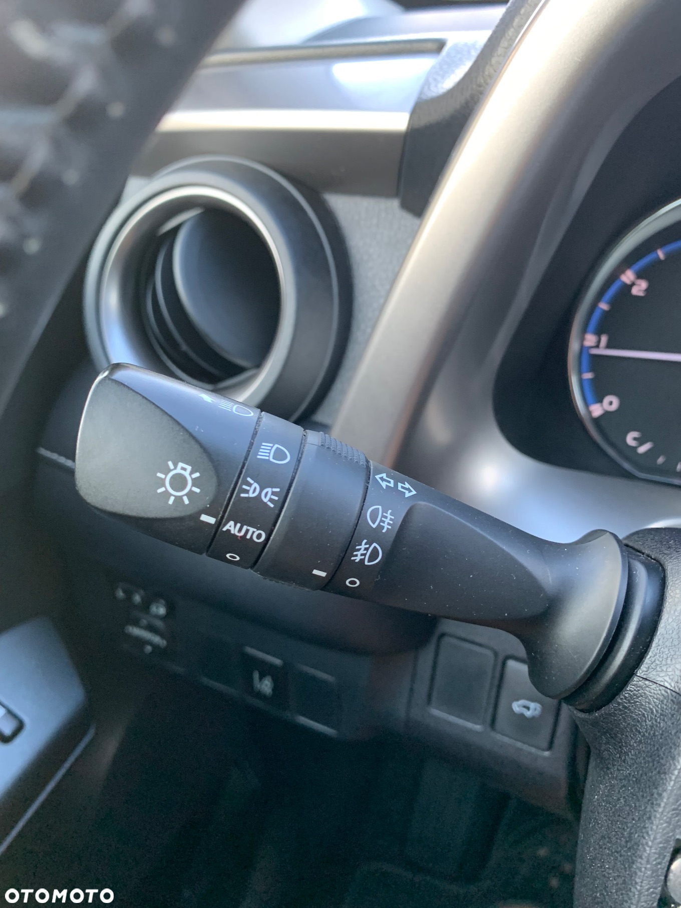 Toyota RAV4 2.0 D-4D 4x2 Start-Stop Executive - 20