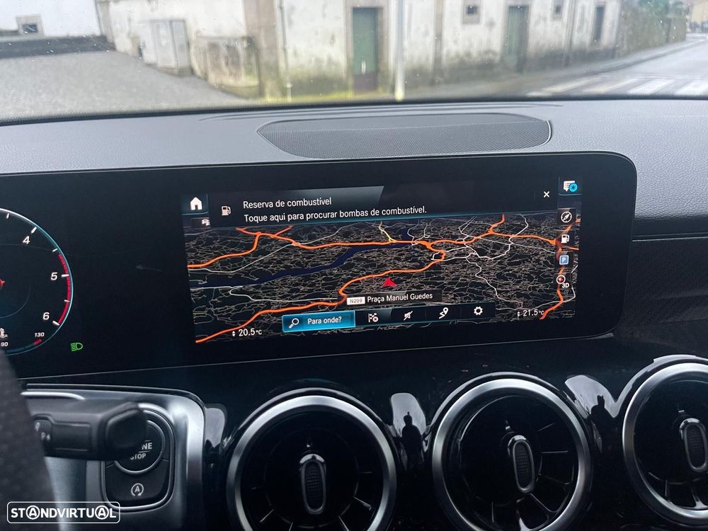 Mercedes-Benz GLB 200 d AMG Line - 19