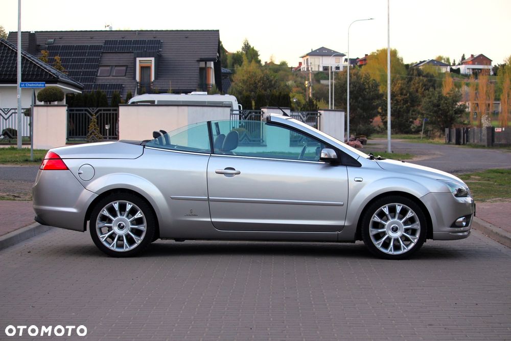 Ford Focus 2.0 TDCi DPF Titanium - 6