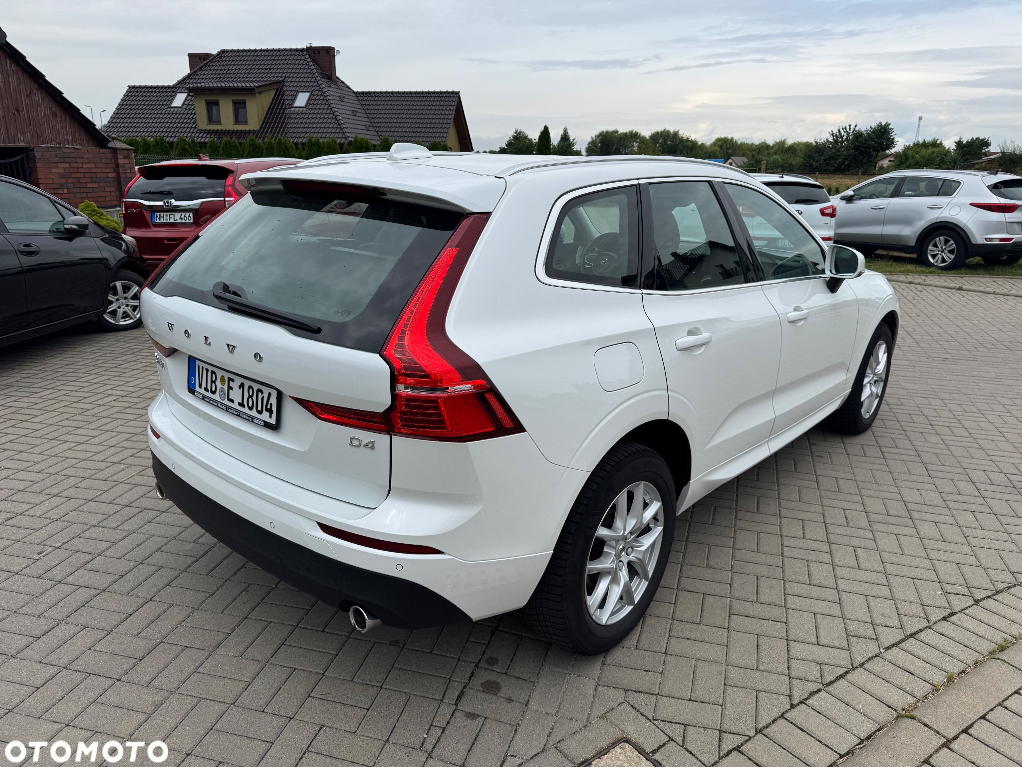 Volvo XC 60 B4 D Geartronic Momentum Pro - 10
