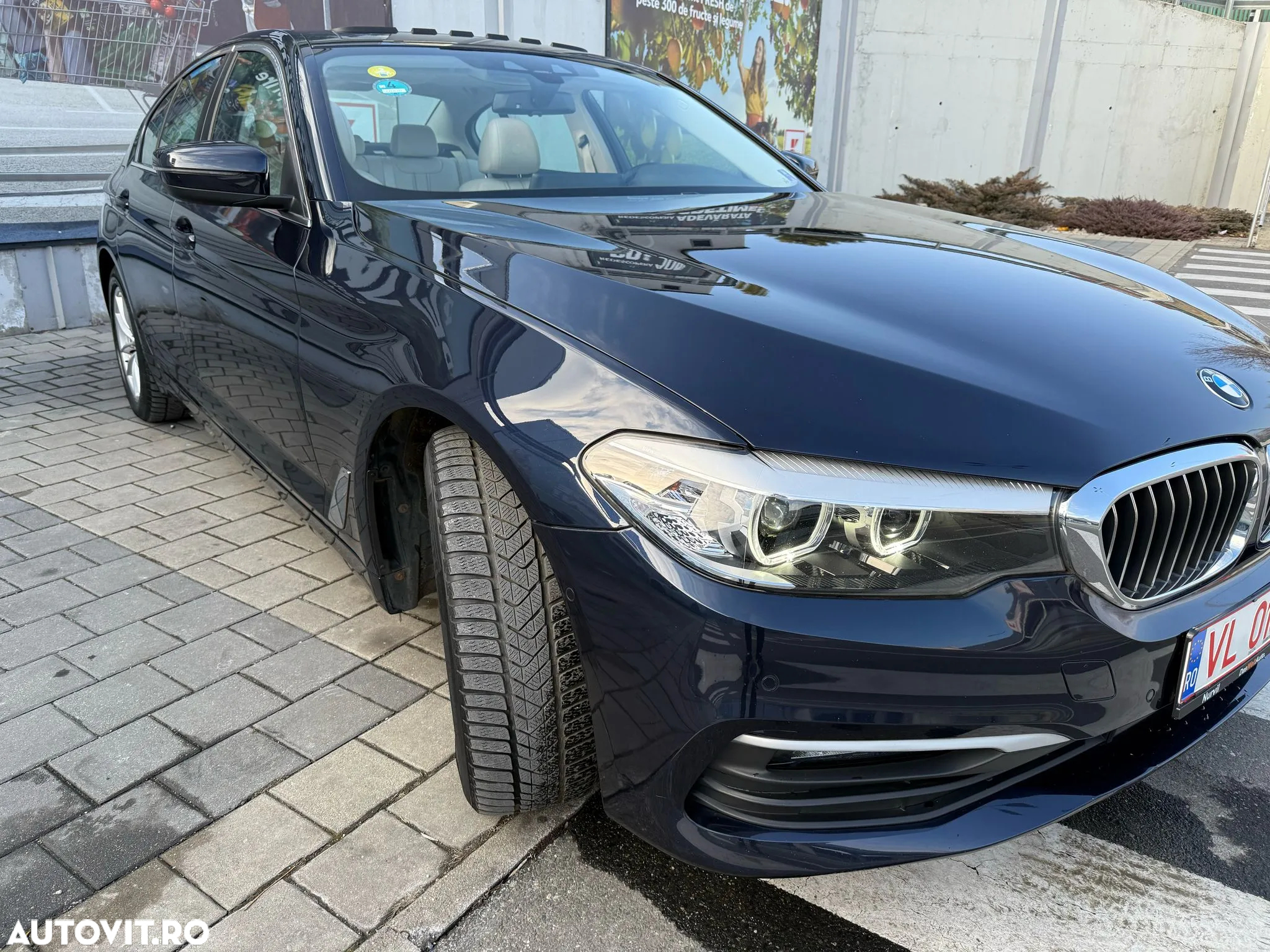 BMW Seria 5 520d Efficient Dynamics Edition Aut. - 3