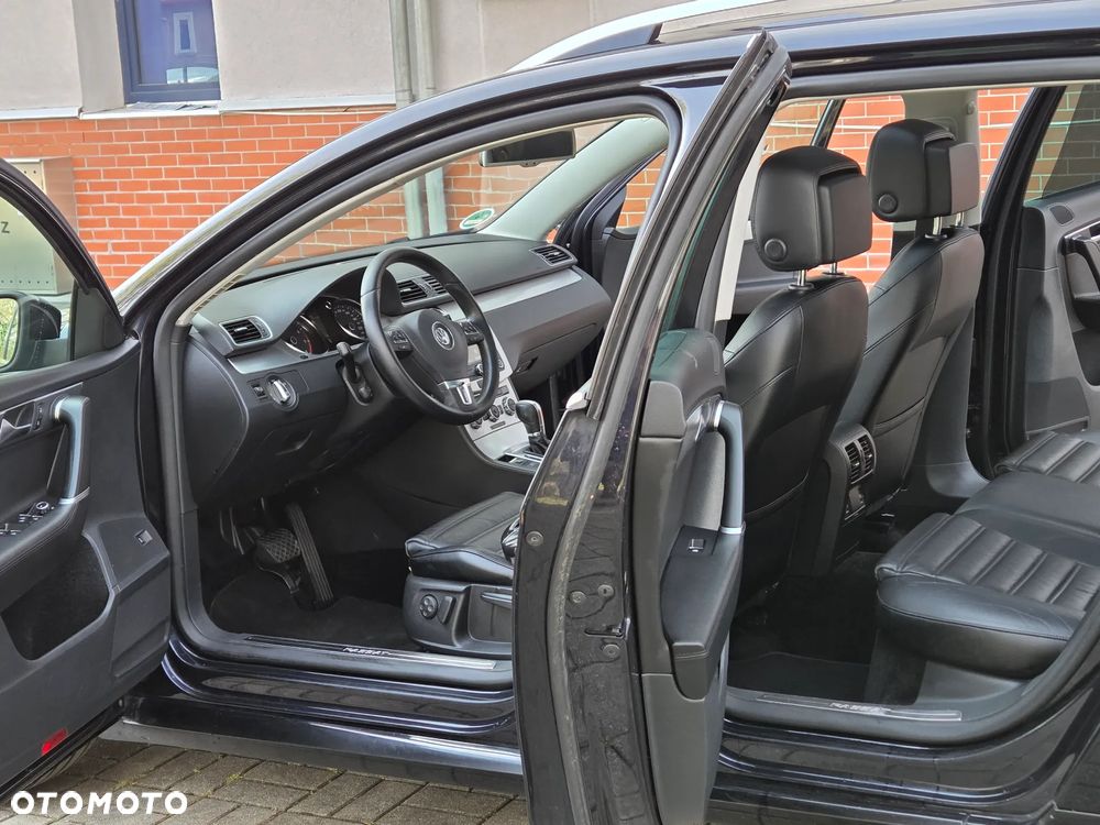 Volkswagen Passat 1.8 TSI DSG Highline - 25