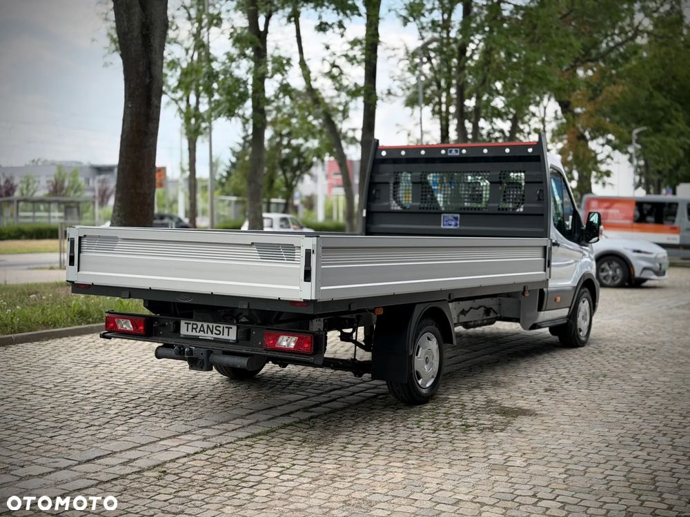 Ford Transit - 10