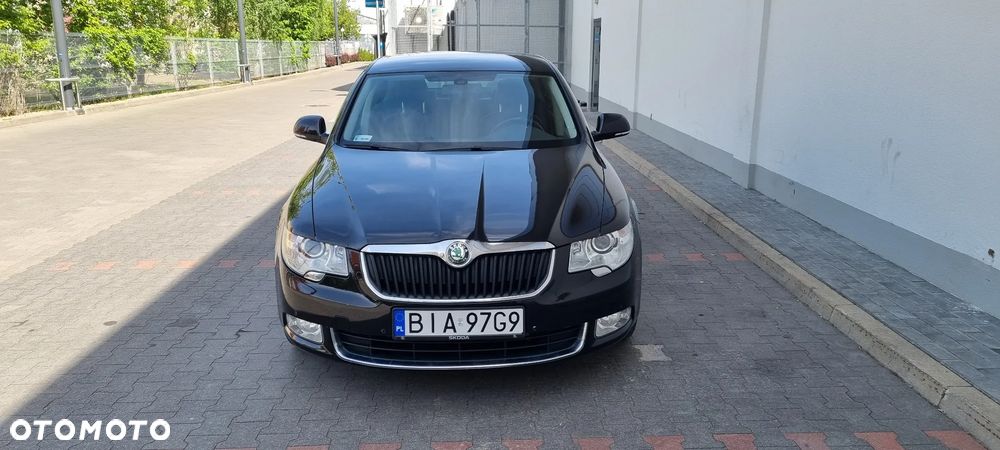 Skoda Superb 2.0 TSI Ambition DSG - 16