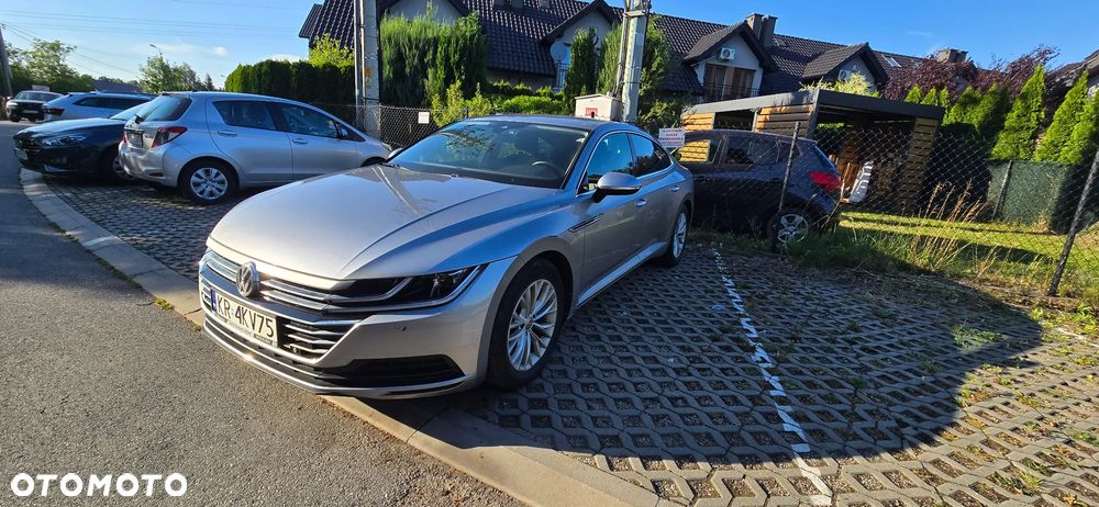 Volkswagen Arteon 2.0 TDI SCR Essence - 2