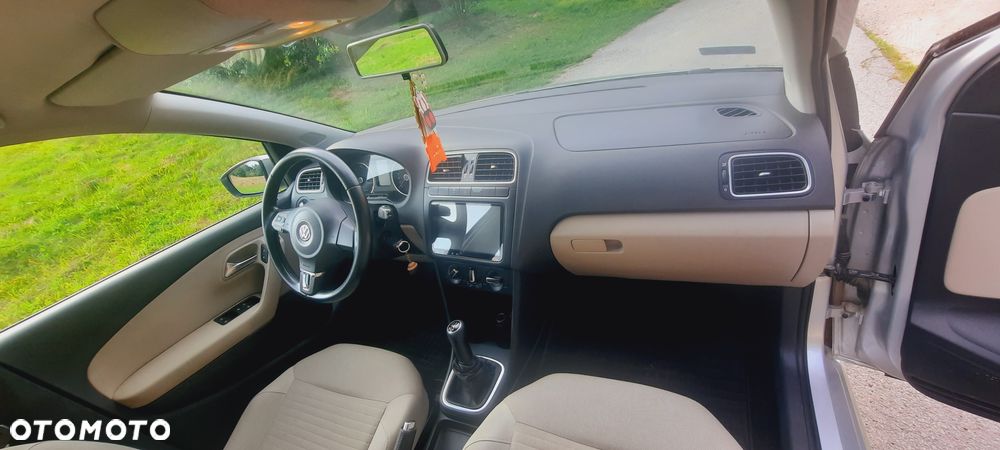 Volkswagen Polo - 6