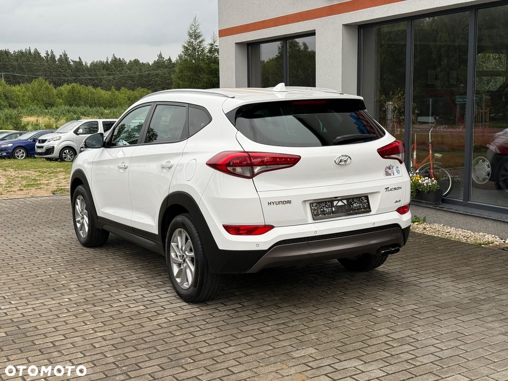 Hyundai Tucson 1.6 Turbo 4WD Intro Edition - 12