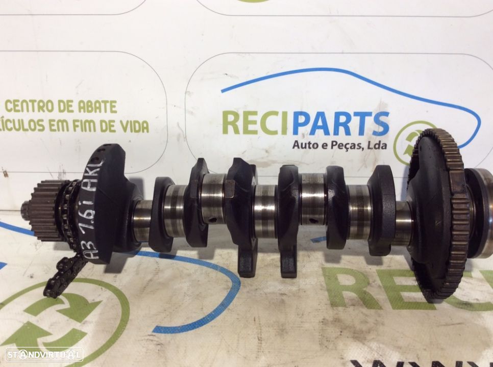 Cambota de motor Audi A3 1.6i