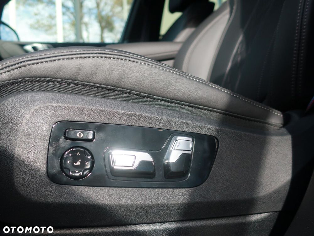 BMW X5 - 22