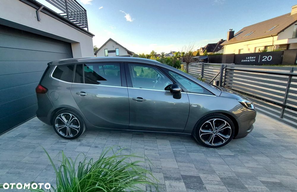 Opel Zafira 1.6 CDTI Cosmo - 10