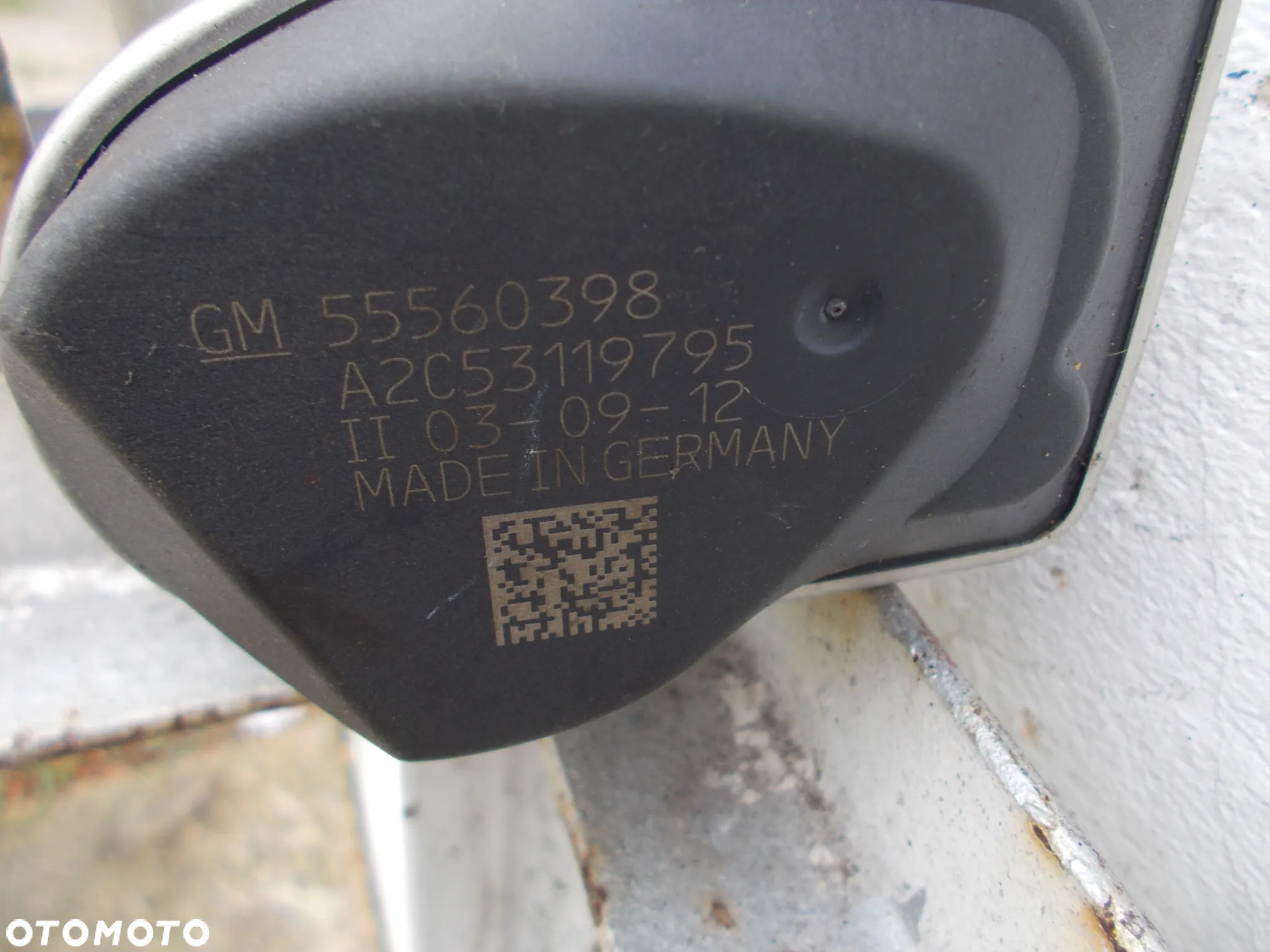 OPEL ASTRA H ZAFIRA B CORSA D 1.6 55560398  PRZEPUSTNICA - 2