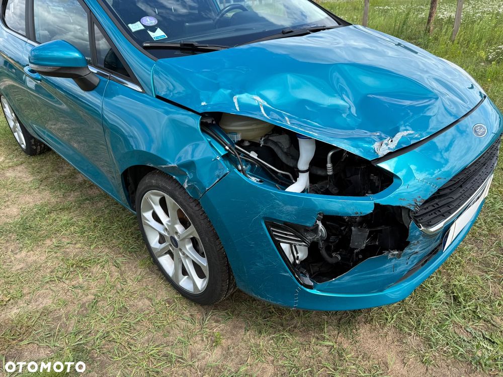 Ford Fiesta 1.0 EcoBoost Start-Stop Champions Edition - 32